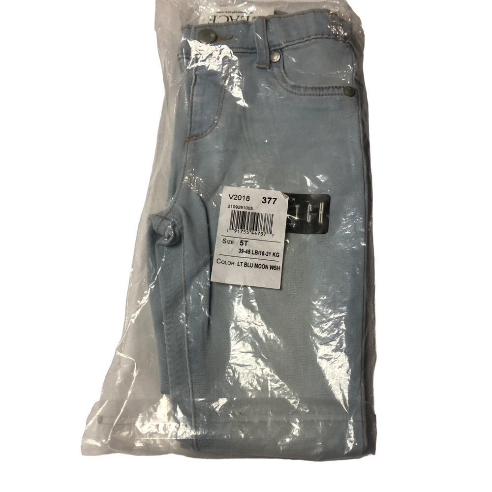 CHILDREN PLACE SKINNY JEANS SIZE‎ 5T NEW WITH TAG